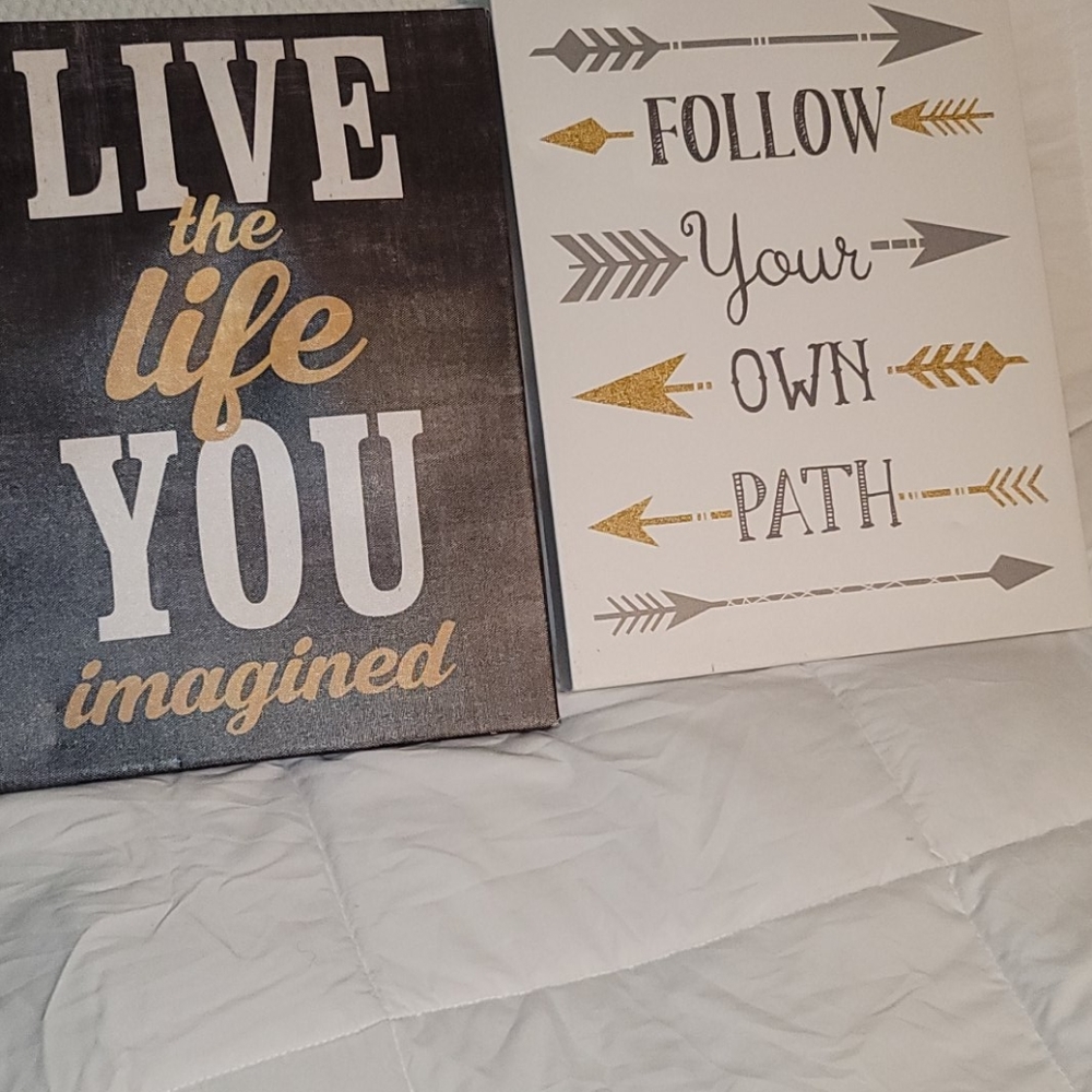 2 Bundle Wall Canvas Decor